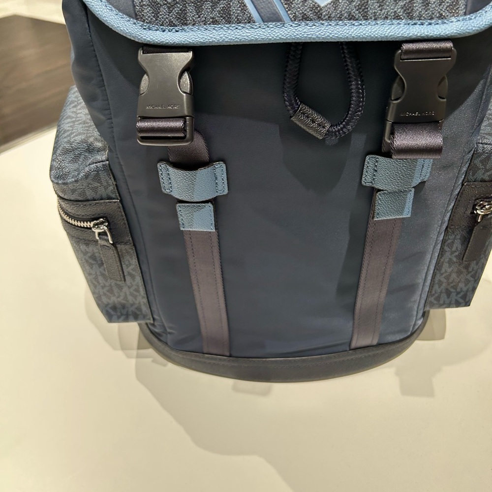 Michael Kors Cooper Large Utility Backpack MK cornflower new in wrap tag - Picture 10 of 12